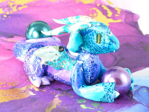 Blue foil pearl dragon