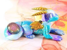 Load image into Gallery viewer, Blue, purple and gold dichro dragon