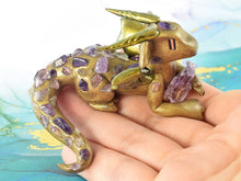 Load image into Gallery viewer, Golden amethyst gem chip dragon