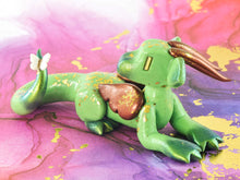Load image into Gallery viewer, Green and gold butterfly dragon