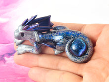 Load image into Gallery viewer, Silver and blue dichro dragon